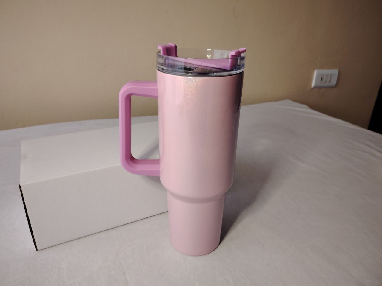 Vaso térmico para  automovil 40 oz. rosa